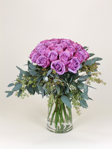 Beautiful Fresh Roses from Artsy Flora- Shop our Rose Collection.